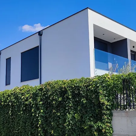 House Zadar Ferienhaus Sukošan